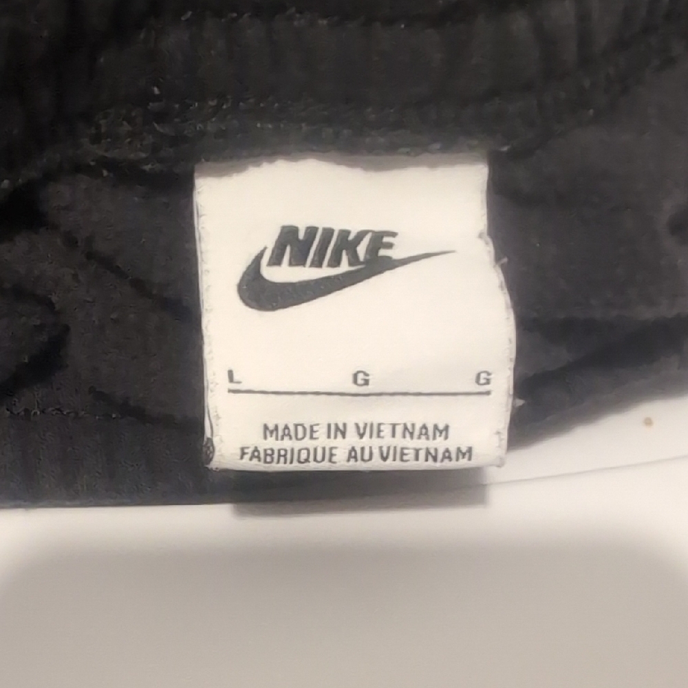 Nike Women's Black Sweatpants - Picture 2 of 3